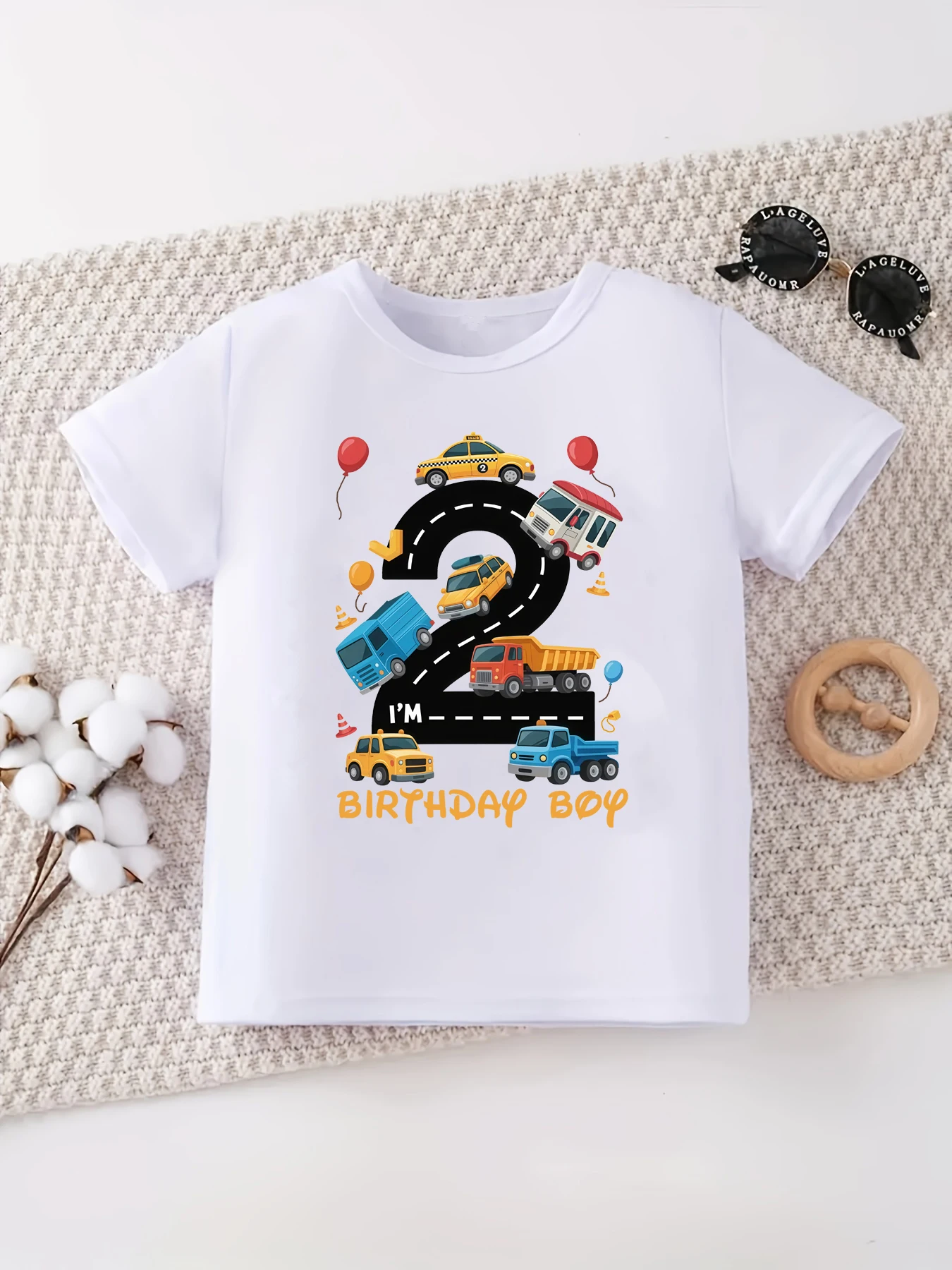 Camiseta infantil de camiones y globos de construcción, manga corta - imagen 3