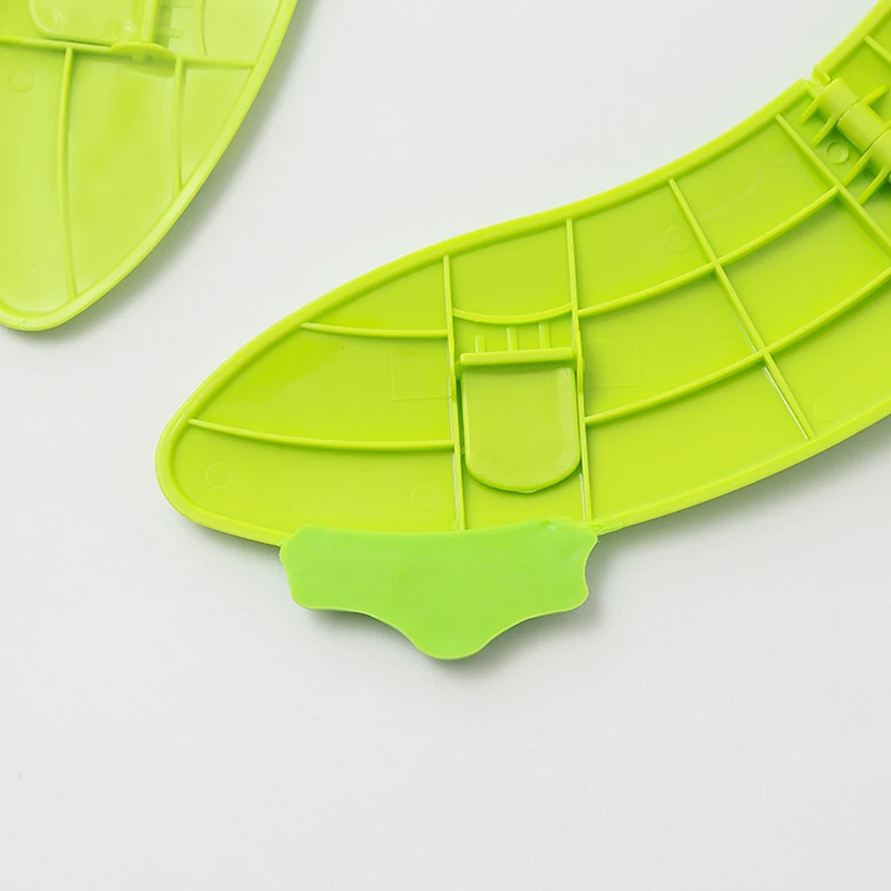 Orinal portátil de viaje para niños con asiento plegable - imagen 3