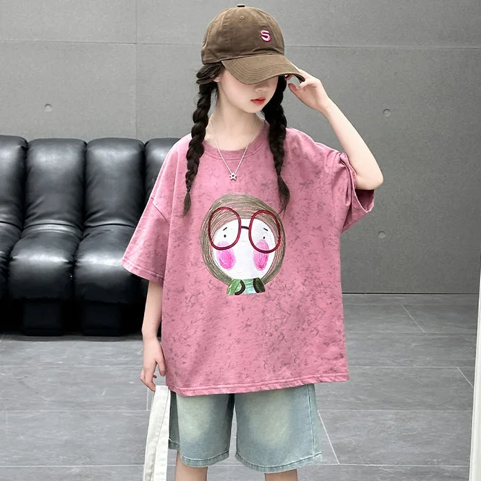 Detalle del estampado de estilo infantil