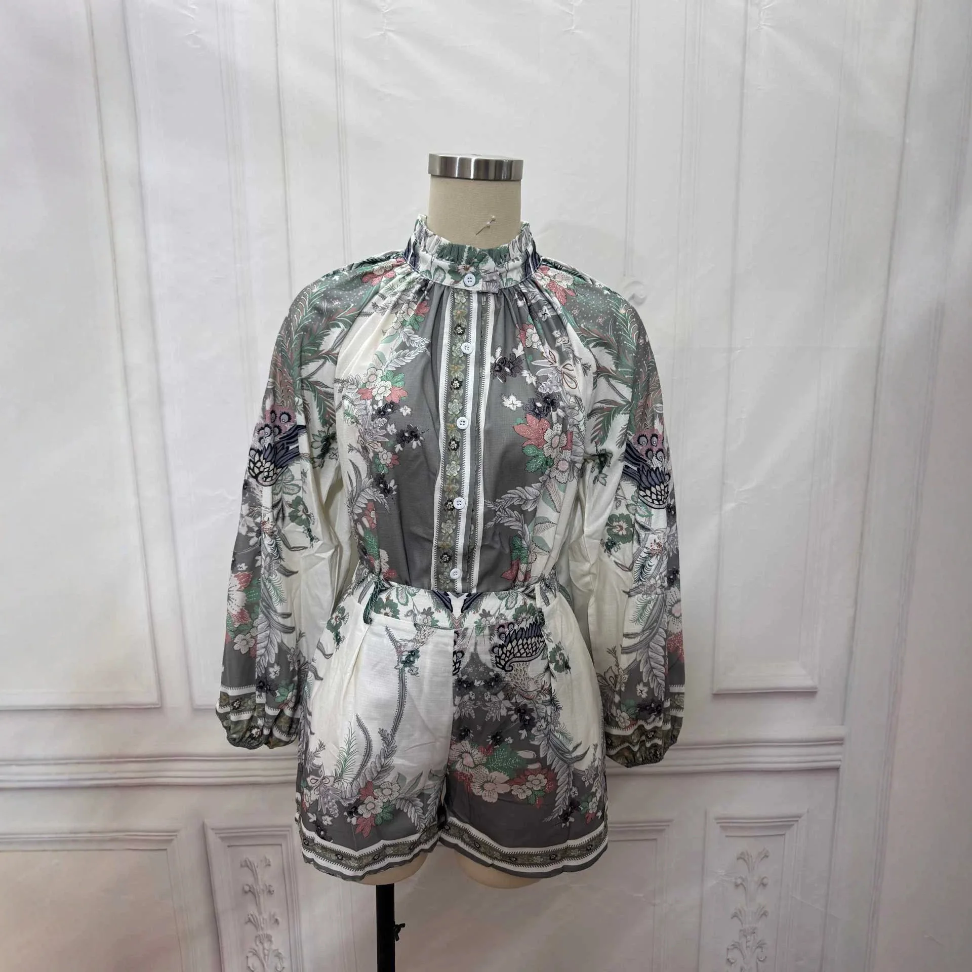 Somenie conjunto niña blusa elegante y pantalones cortos cintura alta