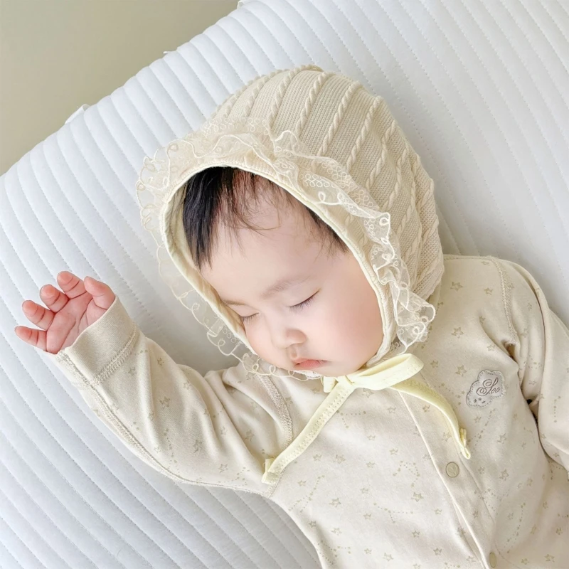 Gorro de encaje para bebé – Estilo princesa ajustable con lazo - imagen 3