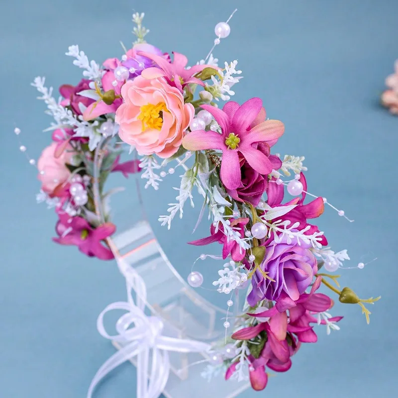 Diadema de flores para boda con corona hecha a mano y cuentas - imagen 5
