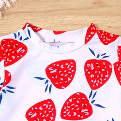 Traje de baño conjunto niña estampado de fresa manga larga