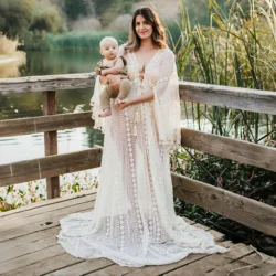 Vestido de maternidad boho maxi con encaje y flecos translúcido
