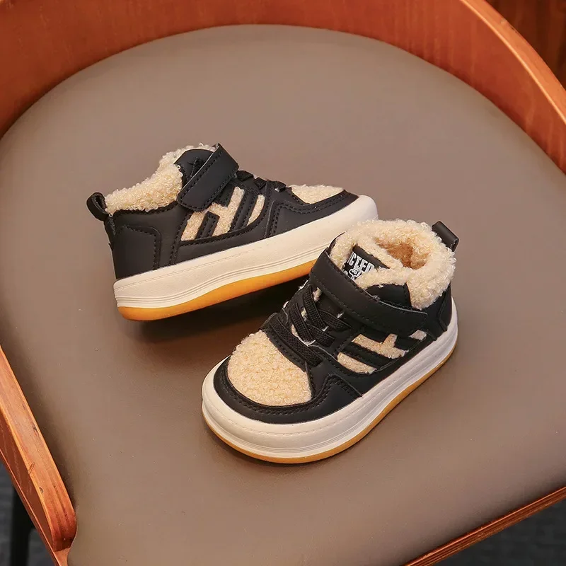 Zapatillas antideslizantes de felpa gruesa para invierno - imagen 4