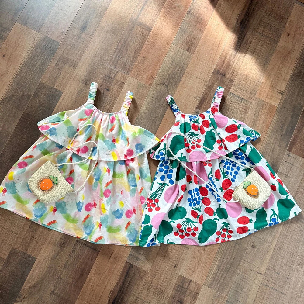 Vestido infantil sin espalda con tirantes y estampado de frutas