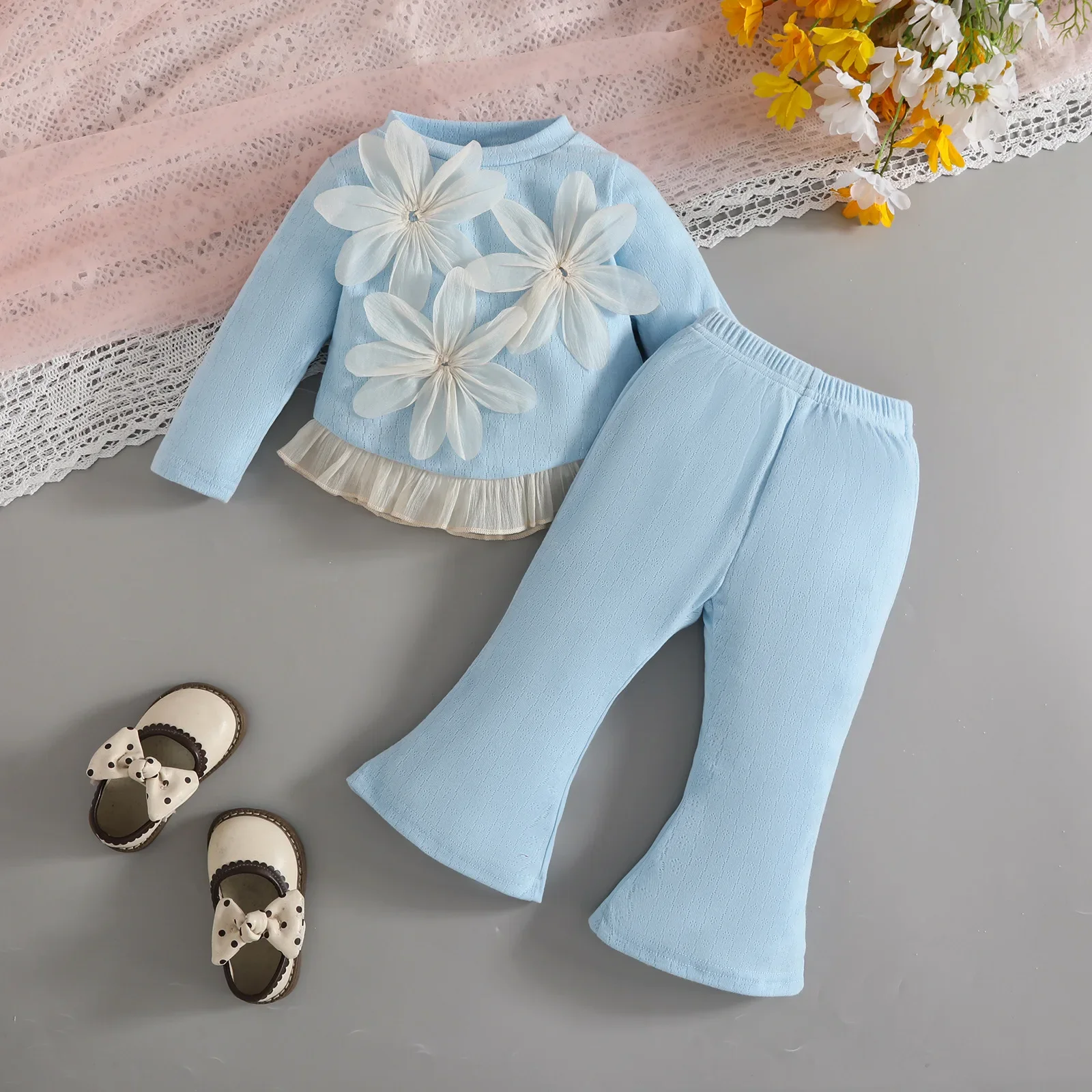Conjunto bebé niña floral de camiseta manga larga y pantalón - imagen 2