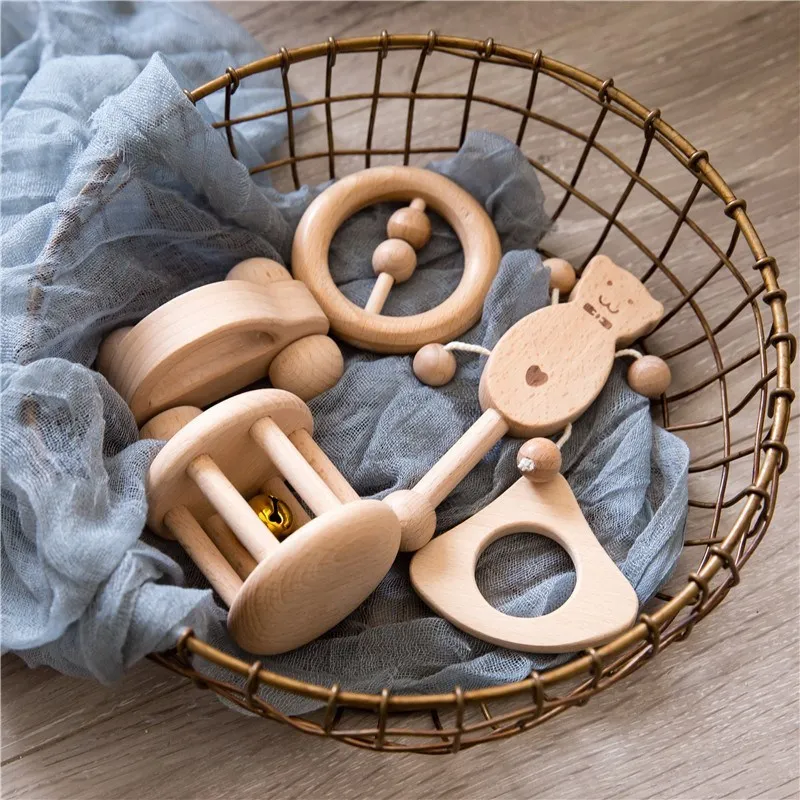 Sonajero de madera para la dentición con anillo y oso - imagen 4