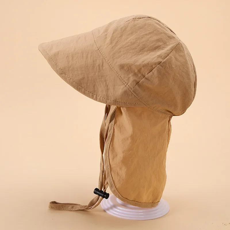 Detalle de la gorra para verano