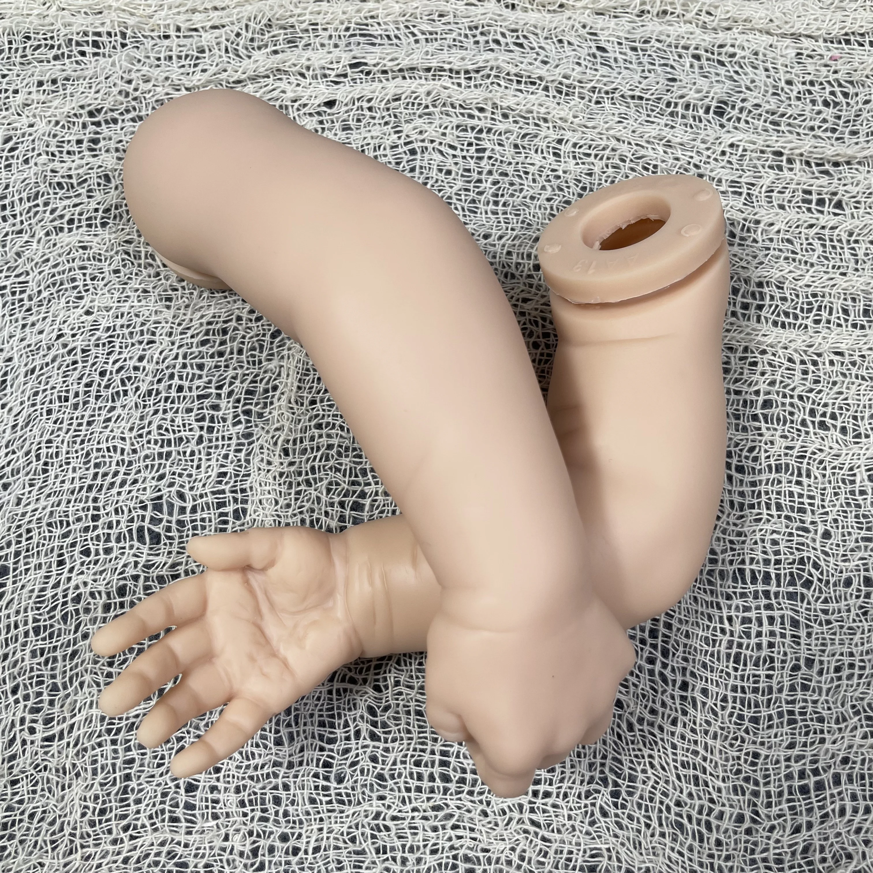 Kit muñeca Reborn 17 pulgadas con nombre grabado y COA - nuevo - imagen 4