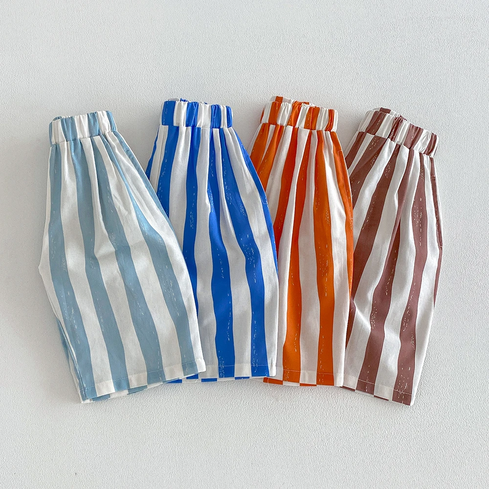 Pantalones cortos de rayas con bolsillos y cintura elástica - imagen 3