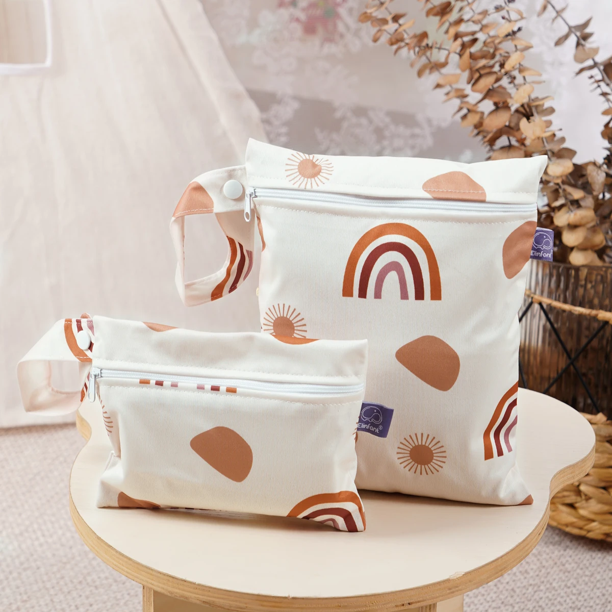 Elinfant Conjunto 2 piezas: bolsa menstrual impermeable 18x14 cm - imagen 5