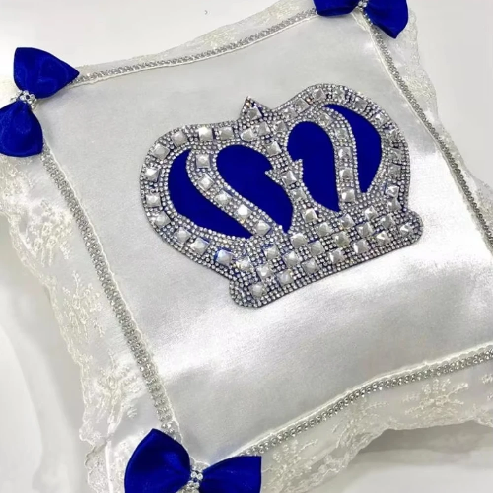 Almohada para bebé de recién nacido con acabado dorado - imagen 5
