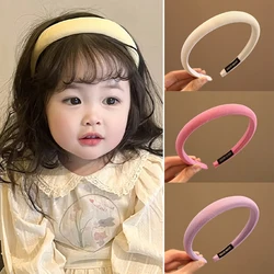 Diadema mate ancha para bebé, sencilla al lavar la cara, rosa