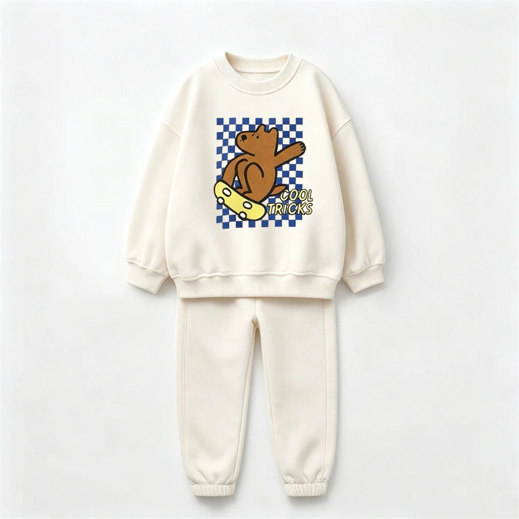 Conjunto infantil de sudadera con capucha y pantalón estampado - imagen 4