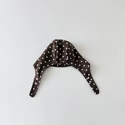 Gorra de punto con flores y lunares para bebé niña – Estilo retro