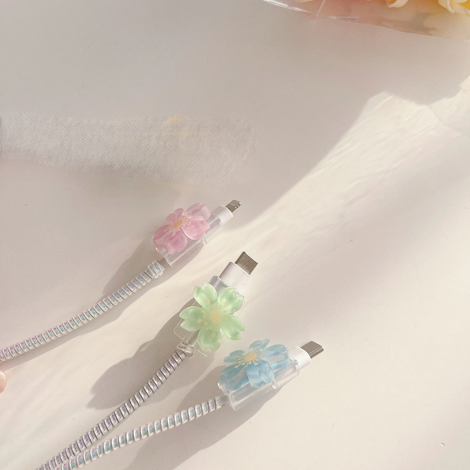 Protector de cable USB tipo C con dibujos animados para niños - imagen 2