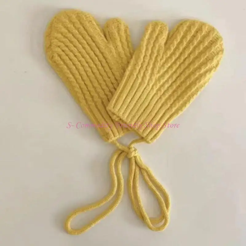 Guantes en color azul para niño con diseño unisex