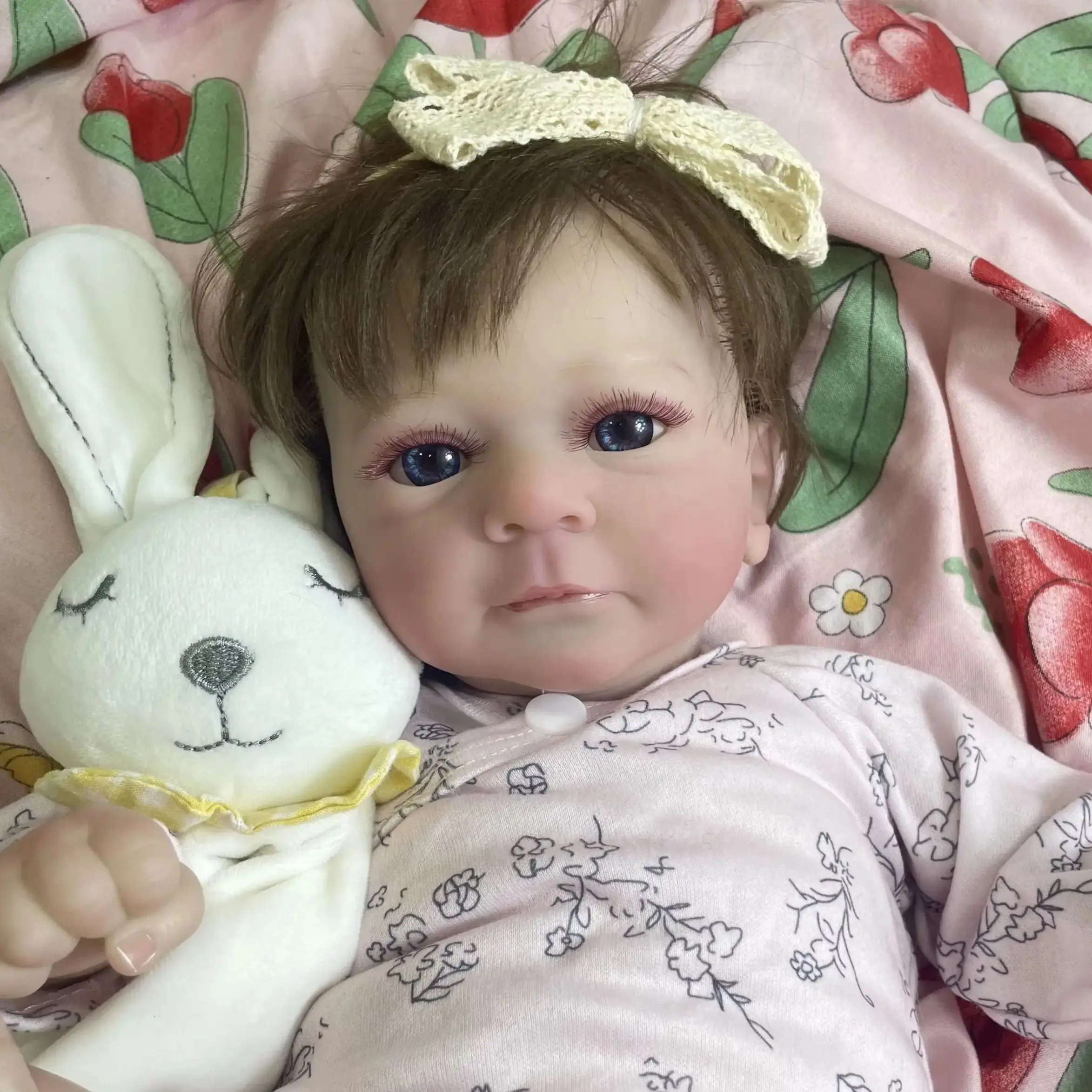 Muñeca Reborn Felicia realista de vinilo y tela – regalo - imagen 4