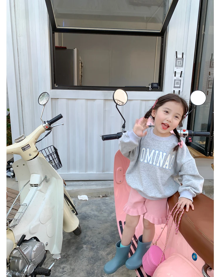 Sudadera infantil con manga larga