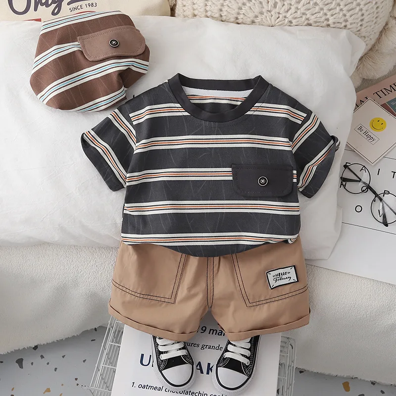 Conjunto de verano para bebé: top a rayas y pantalón corto - imagen 4