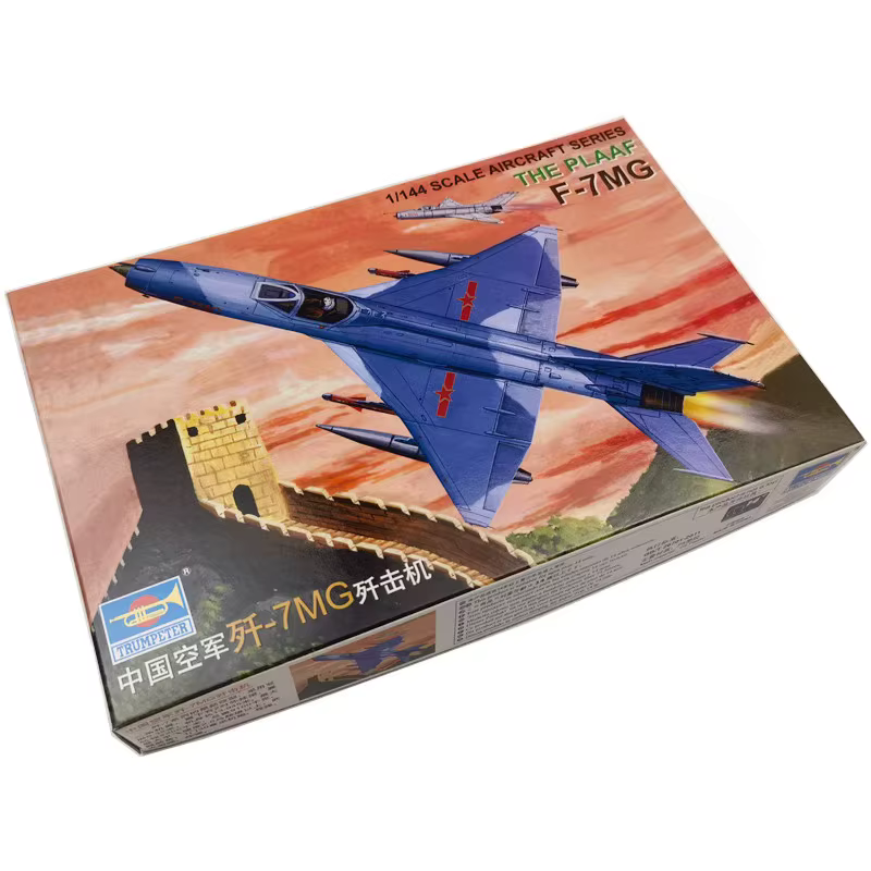 Kit de montaje avión F-7MG PLAAF TRUMPETER - imagen 2
