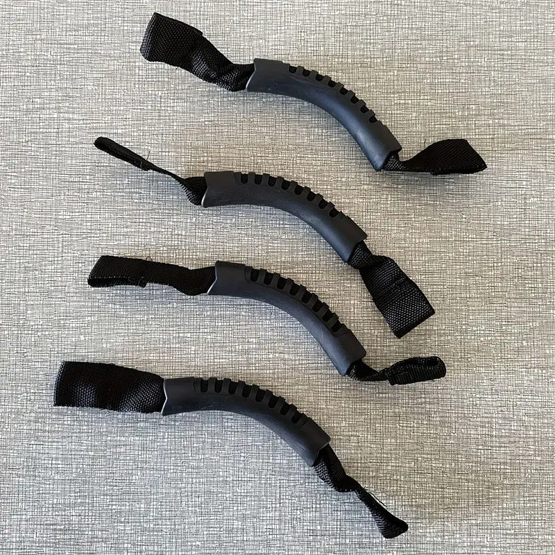 Detalle de correas de PP y mango de plástico
