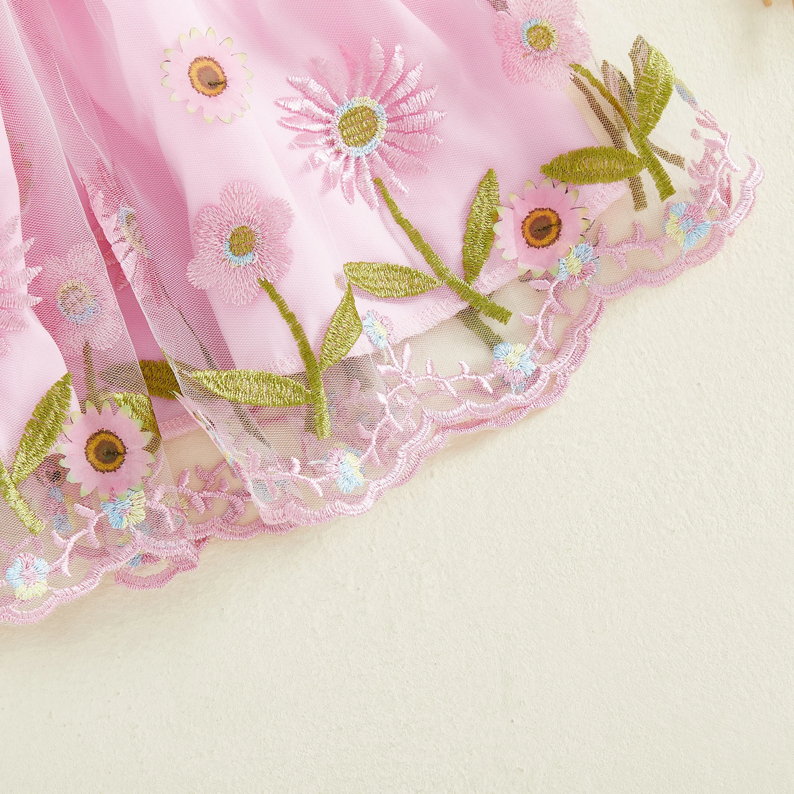 Detalle multicolor con brillo