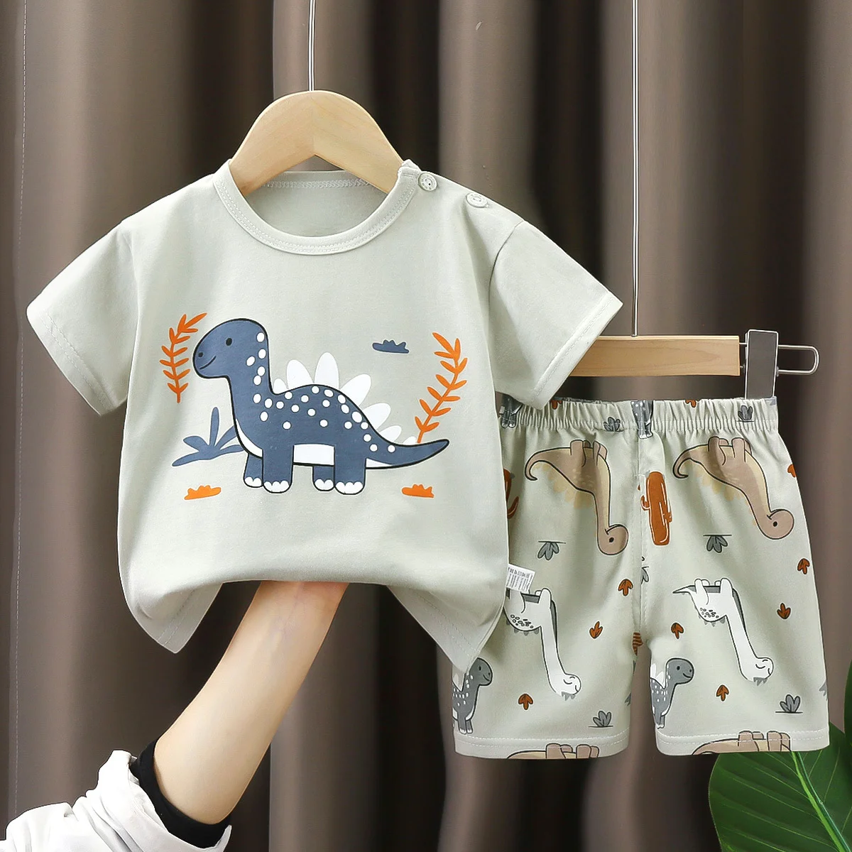 Conjunto de verano de algodón para bebé: camiseta y pantalones cortos - imagen 5