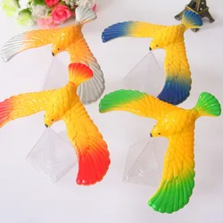 Juguete de equilibrio con soporte de pirámide para niños águila