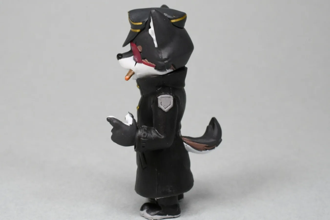 Detalle de personajes tipo gachapon en miniatura