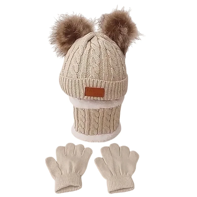 Gorro acolchado de invierno para bebé con diseño a juego