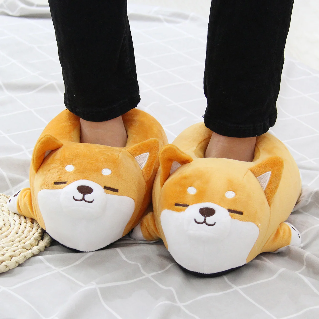Pantuflas Shiba Inu de algodón felpa para parejas – Diseño divertido - imagen 4