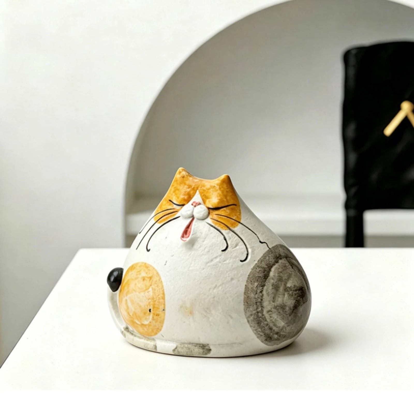 Figura decorativa de gato de cerámica mate para el hogar y regalo - imagen 4
