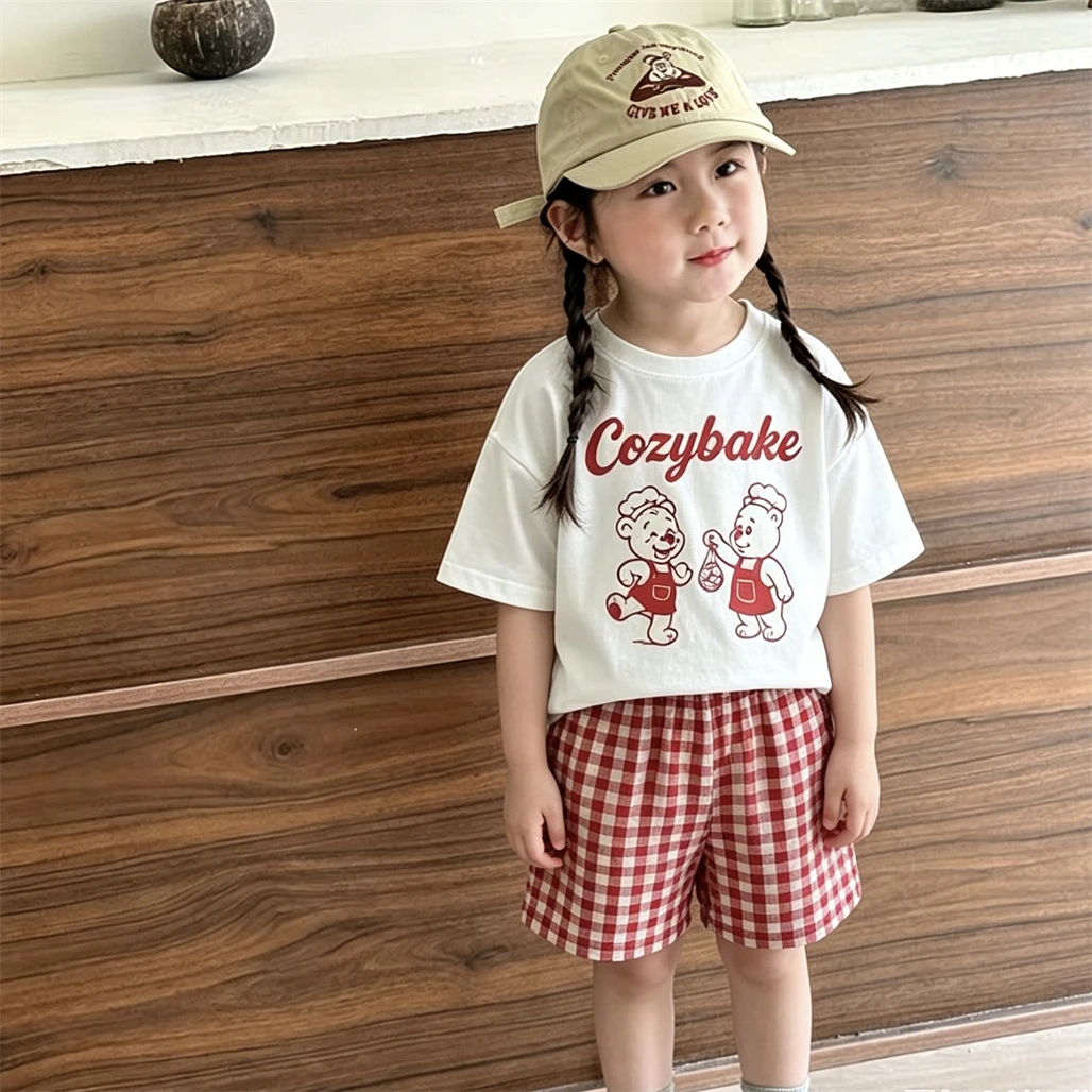 Conjunto bebé camiseta y pantalón corto estampados para verano - imagen 3