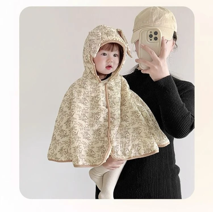 Chal/capa con caída cómoda