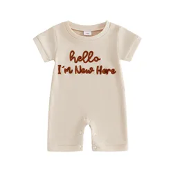 Mono de verano para bebé con cuello redondo y letras bordadas
