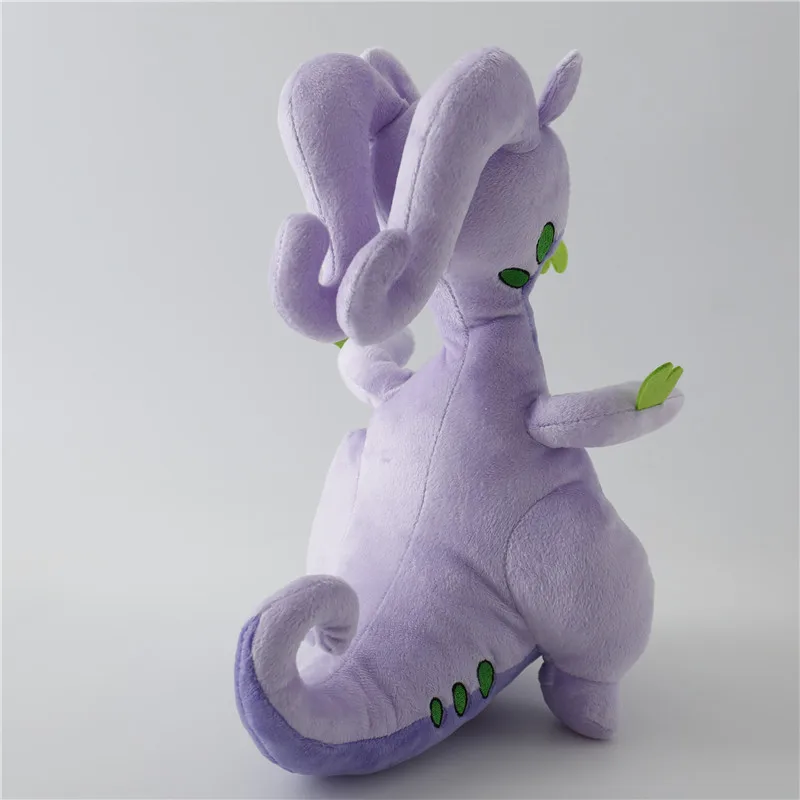 Peluche Goodra para decorar y jugar