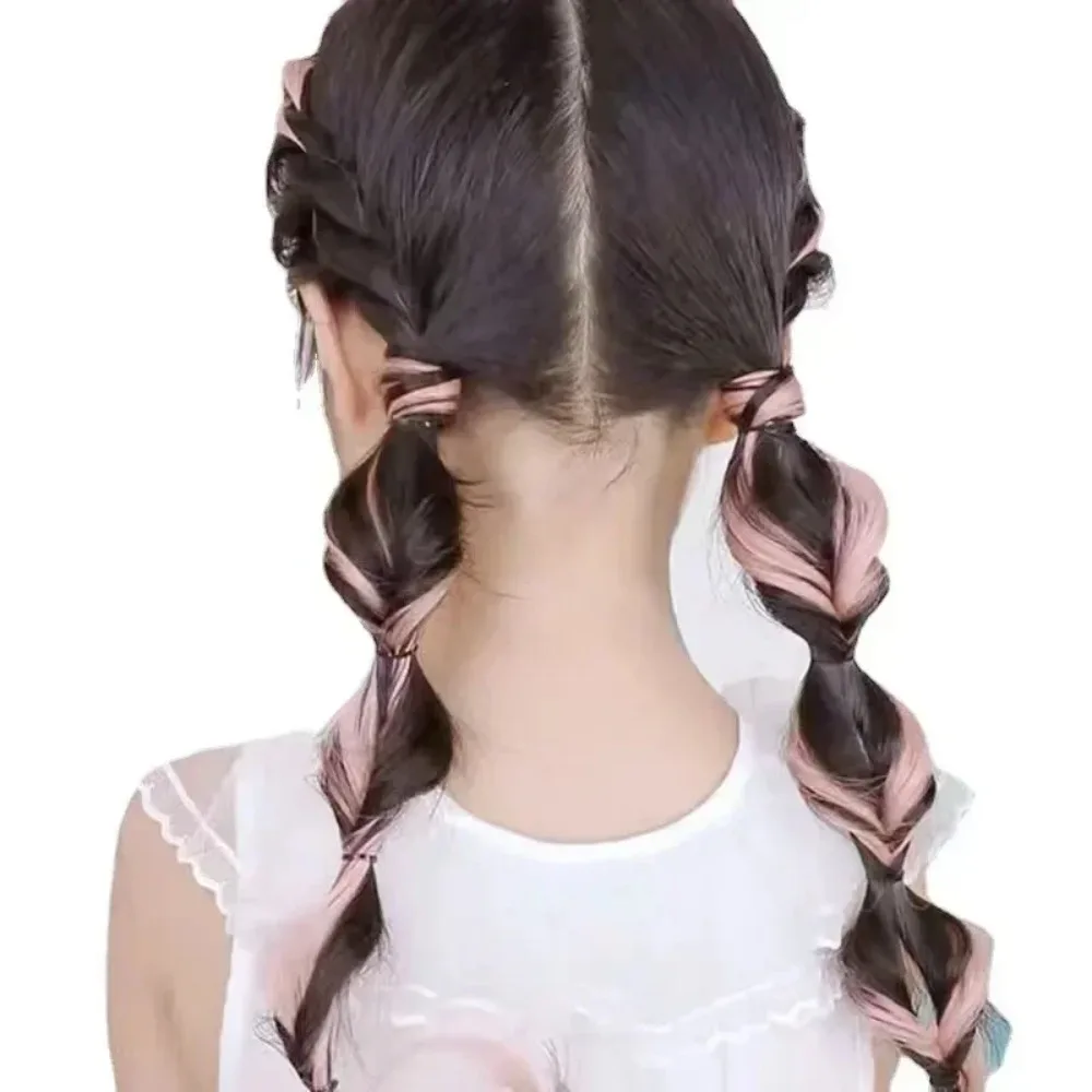 Peluca infantil con pinza de pelo trenzas color caramelo - imagen 3