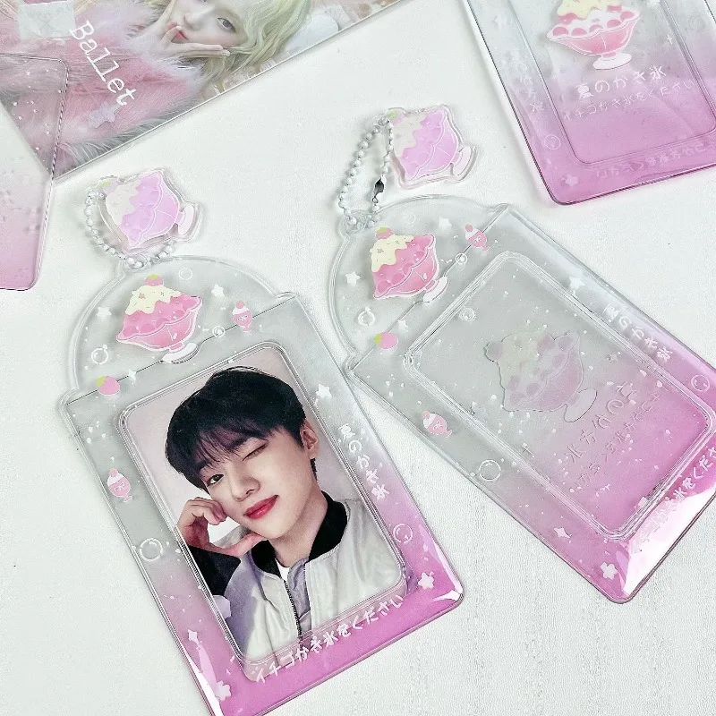 Marco de fotos PVC con diseño helado y cadena para tarjetas Kpop - imagen 3