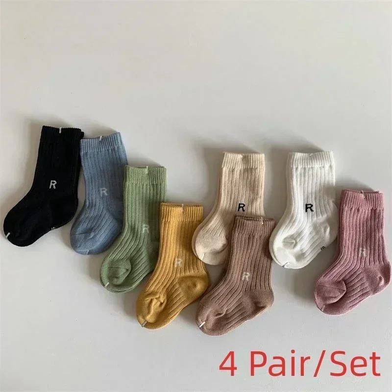 Calcetines de algodón con letras para niños – Suaves y a la moda