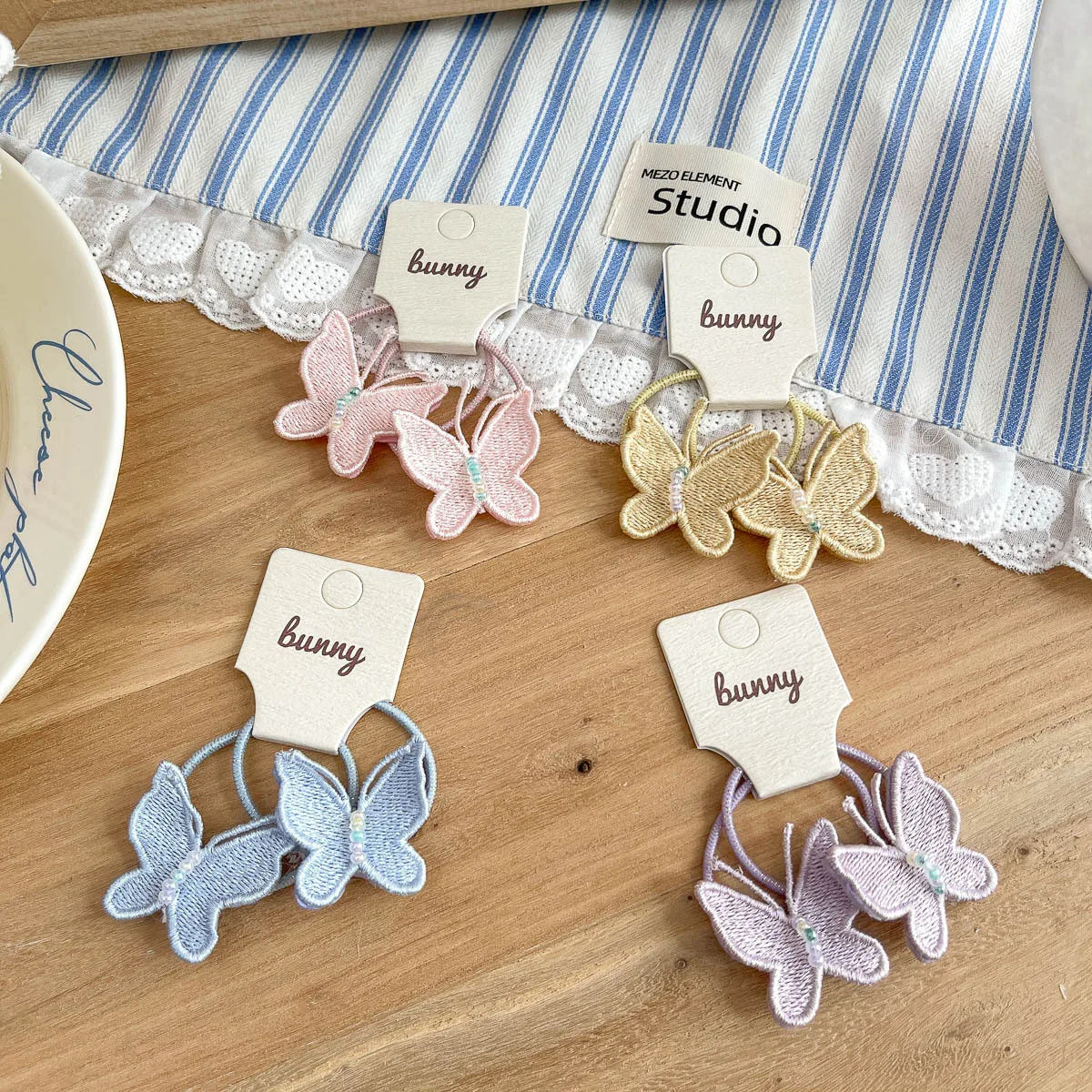 Accesorio infantil con diseño colorido