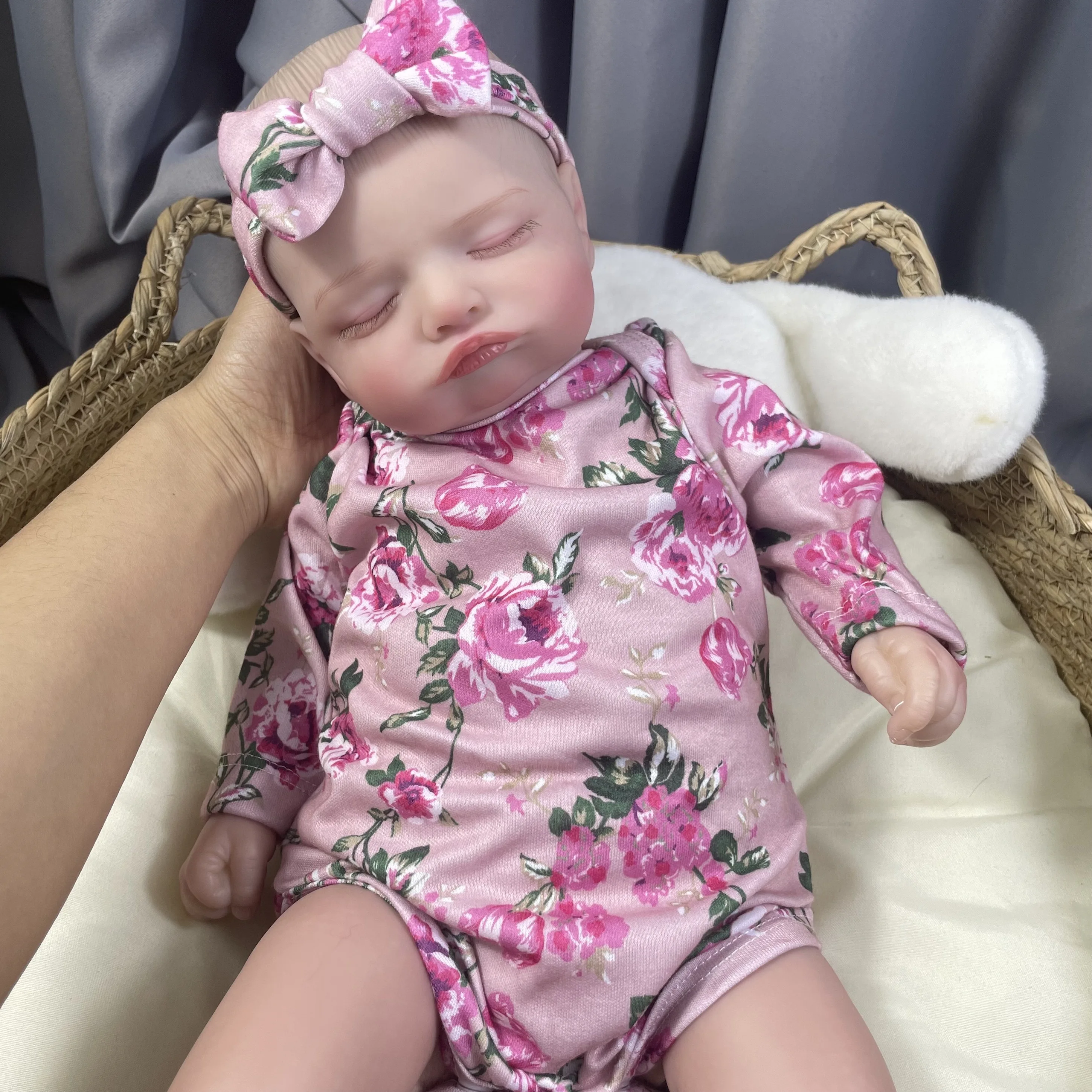 Muñeca recién nacida Rosalie Reborn