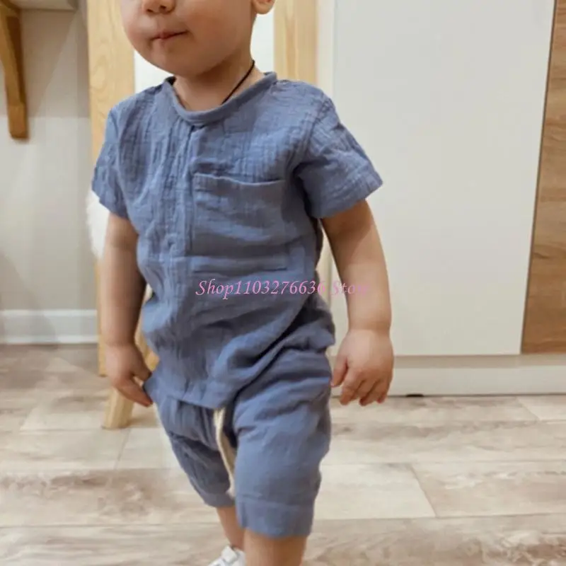 Conjunto de verano en algodón acanalado para bebé – Top y shorts