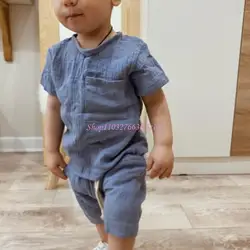 Conjunto de verano en algodón acanalado para bebé – Top y shorts