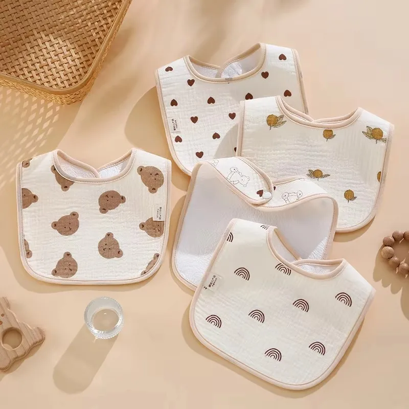 Baberos impermeables para bebé con estampado de dibujos animados