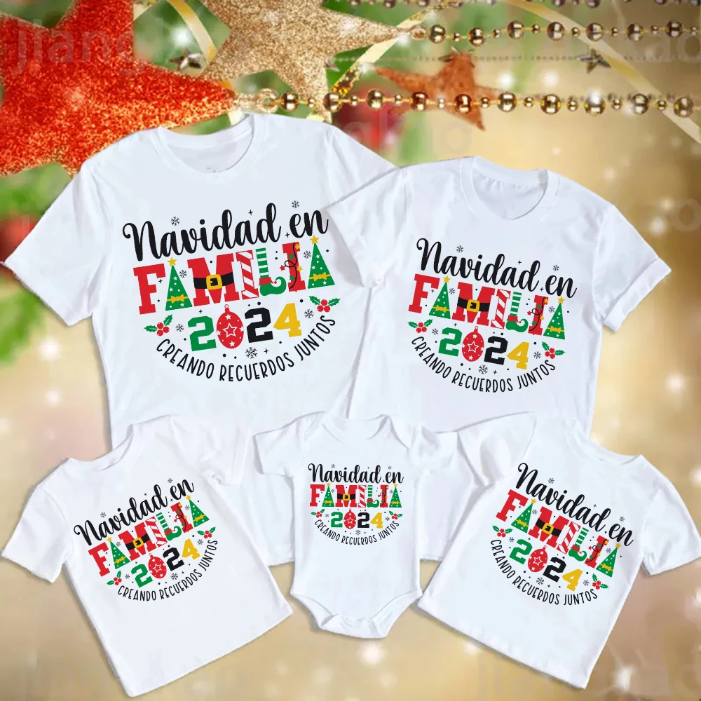 Conjunto familiar a juego con print navideño para papá, mamá y niños - imagen 5