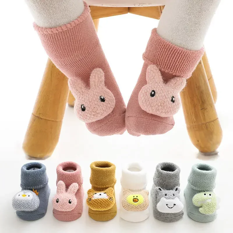 Calcetines antideslizantes de dibujos para bebé – Suaves y cálidos - imagen 4