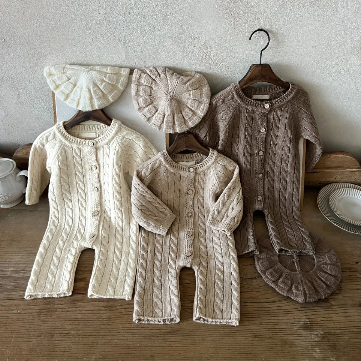 Mono de Lana para Bebé – Ropa Cálida de Invierno