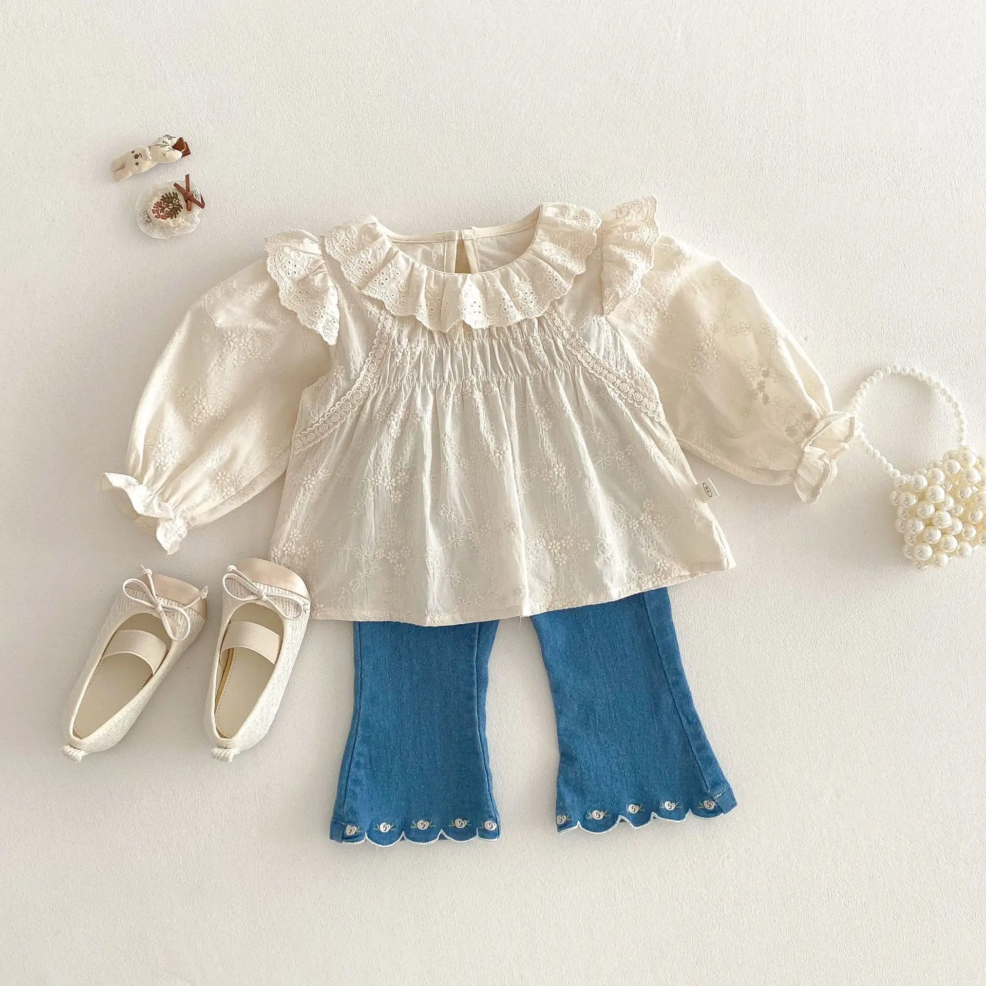 Camisa con cuello Peter Pan para bebé